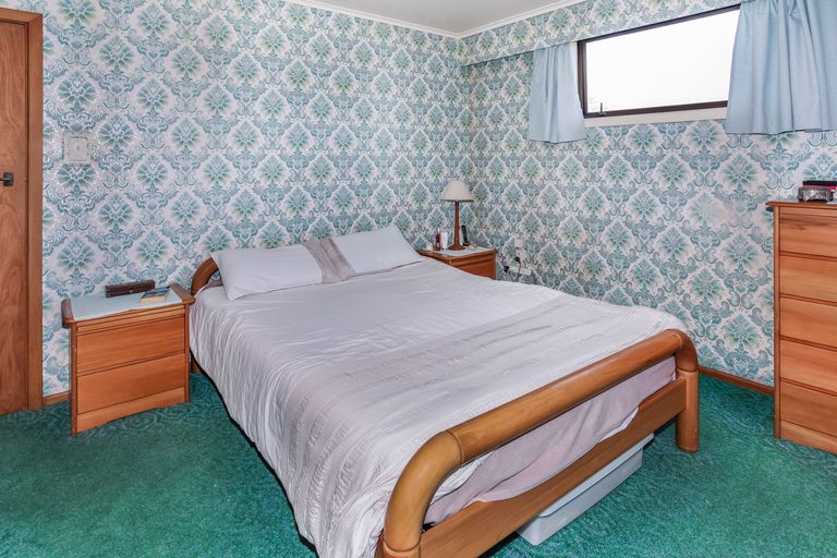 Photo of property in 42 George Street, Waiuku, 2123