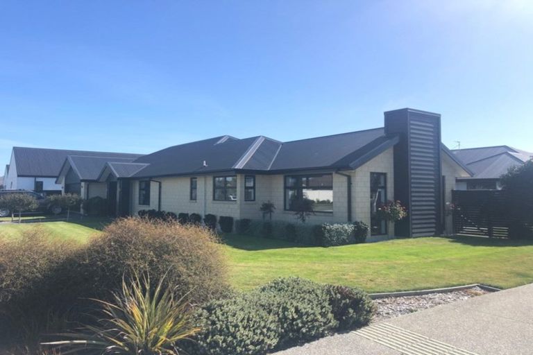 Photo of property in 37 Te Korari Street, Marshland, Christchurch, 8083