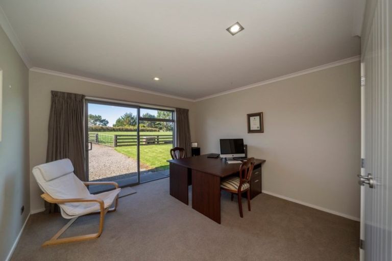 Photo of property in 396 Upland Road, Tarurutangi, New Plymouth, 4372