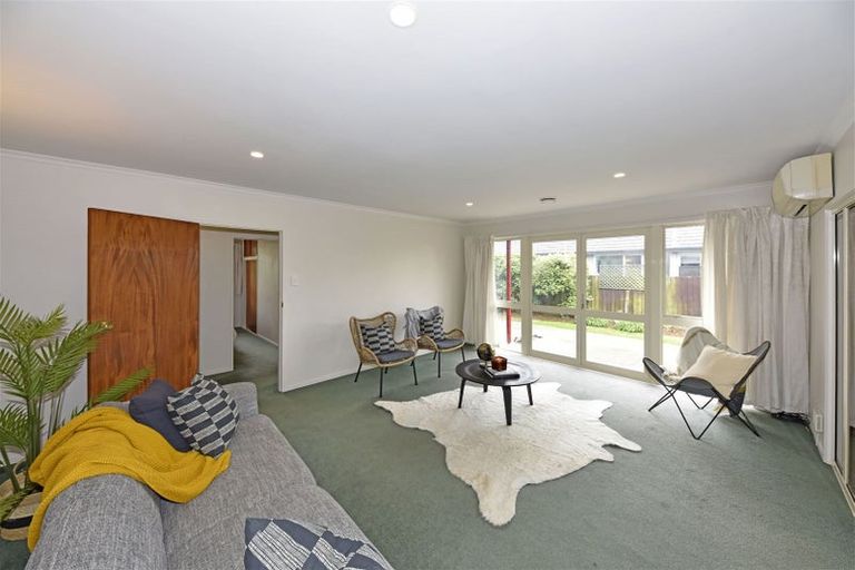 Photo of property in 69 Gladson Avenue, Sockburn, Christchurch, 8042