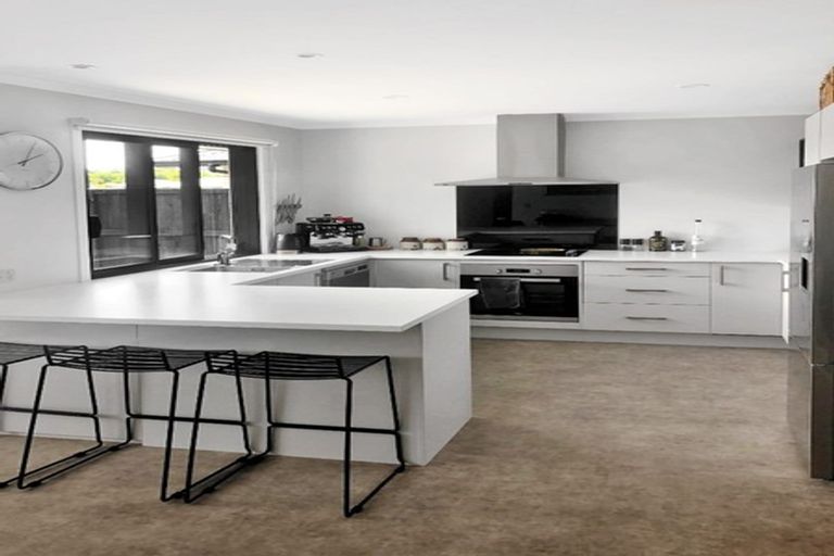 Photo of property in 380 Warburton Crescent, Te Awamutu, 3800