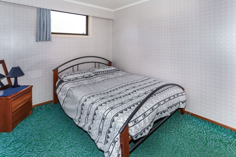 Photo of property in 42 George Street, Waiuku, 2123