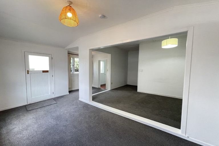 Photo of property in 4 Hillcrest Avenue, Hillcrest, Auckland, 0627