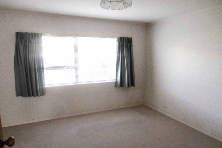 Photo of property in 33a Hinau Street, Tawa, Wellington, 5028