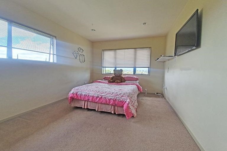 Photo of property in 106 Alfriston Road, Manurewa, Auckland, 2105