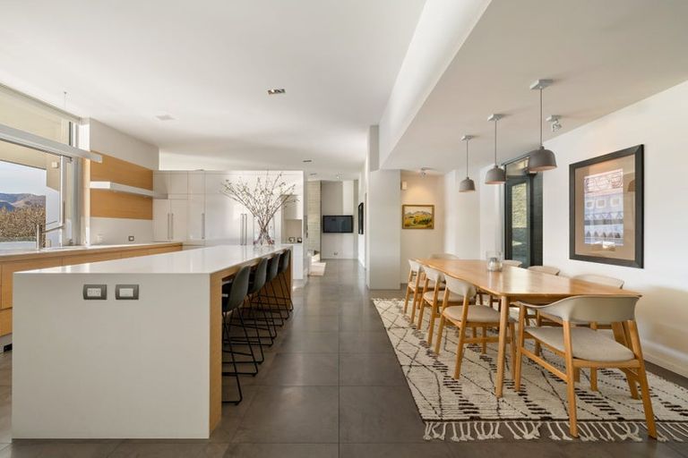 Photo of property in 37 Arrowtown-lake Hayes Road, Lake Hayes, Queenstown, 9371