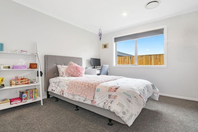 Photo of property in 25 Keerangi Place, Rototuna North, Hamilton, 3210