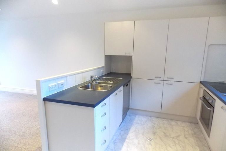 Photo of property in 19/5 Malcolm Lane, Thorndon, Wellington, 6011