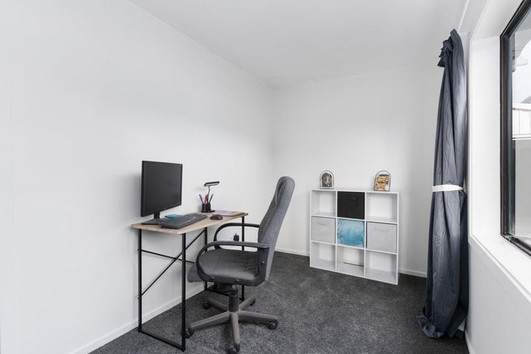 Photo of property in 22 Seymour Street, Hornby, Christchurch, 8042