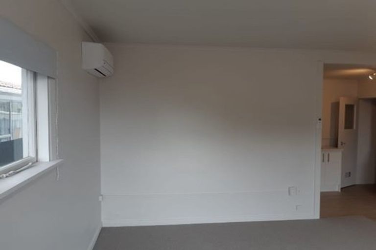 Photo of property in 105 Brougham Street, Addington, Christchurch, 8024