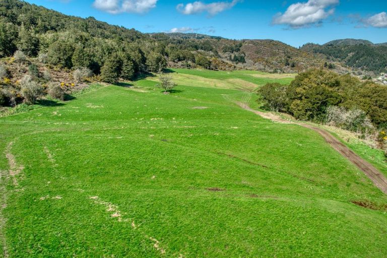 Photo of property in 22 Butts Road, Reefton, 7830