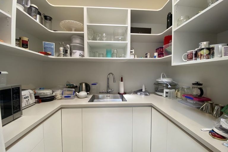 Photo of property in 22a George Street, Lower Vogeltown, New Plymouth, 4310