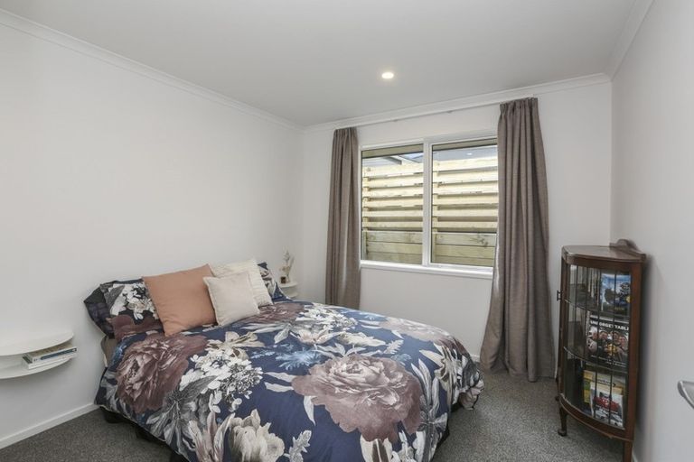 Photo of property in 9 Marsden Place, Hurworth, New Plymouth, 4310