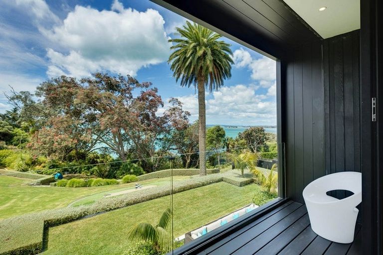 Photo of property in 36 Oceania Place, Mellons Bay, Auckland, 2014