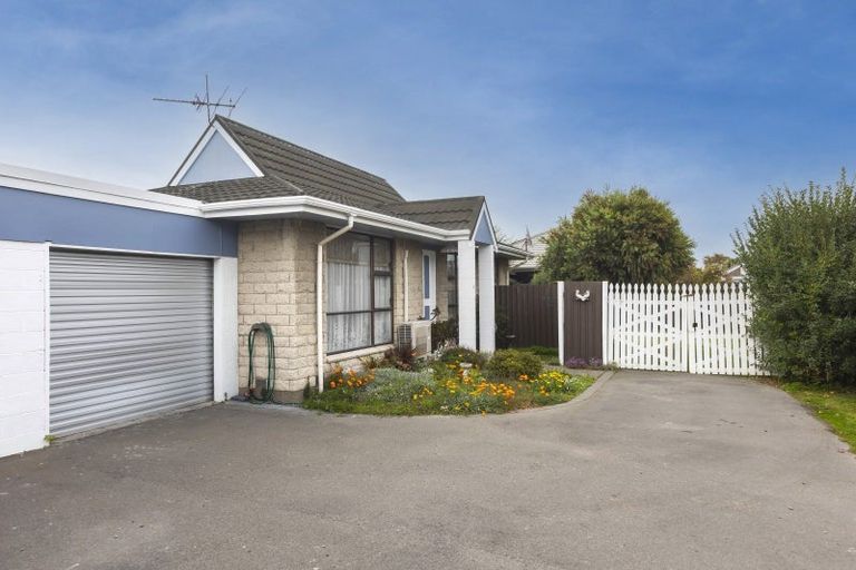 Photo of property in 3/6 Neill Street, Hornby, Christchurch, 8042
