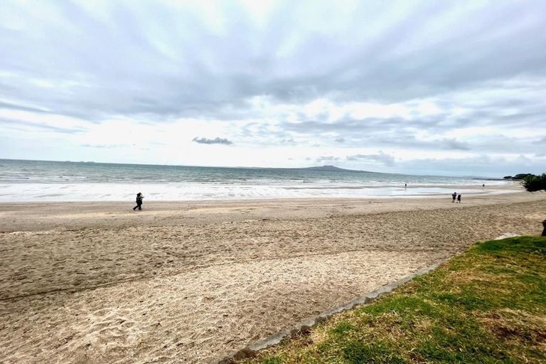 Photo of property in 3/43 Shakespeare Road, Milford, Auckland, 0620