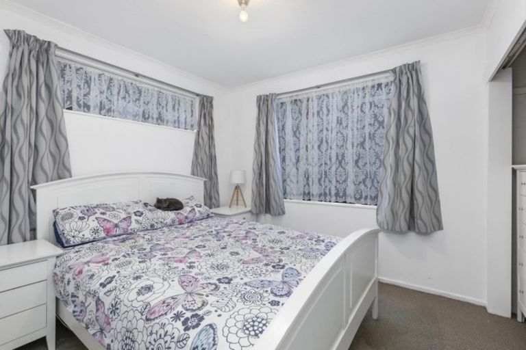 Photo of property in 184a George Street, Stokes Valley, Lower Hutt, 5019