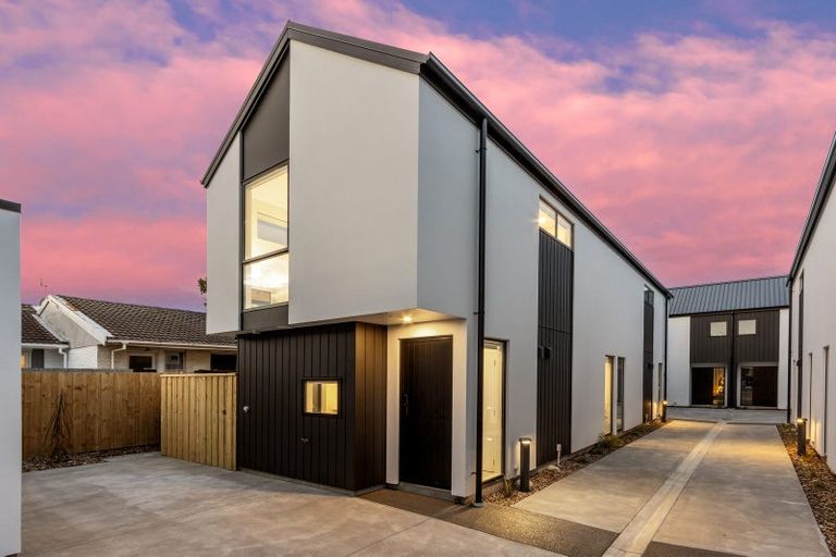 Photo of property in 3/51 Laurence Street, Waltham, Christchurch, 8011