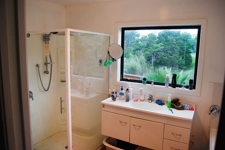 Photo of property in 38a Marshall Road, Kaiwaka, 0573