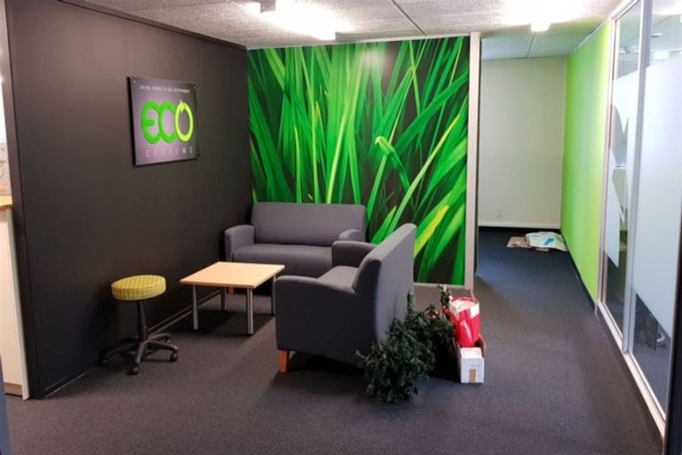 Photo of property in 20 Raroa Road, Kelburn, Wellington, 6012