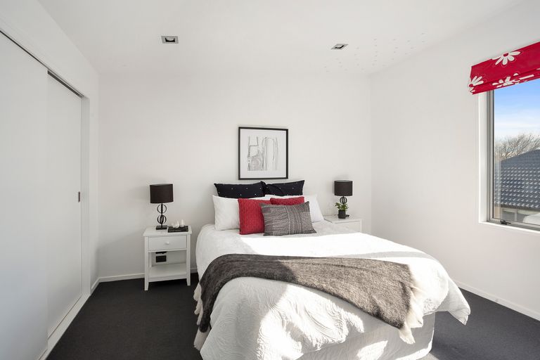 Photo of property in 7 Hoffman Court, Waikiwi, Invercargill, 9810