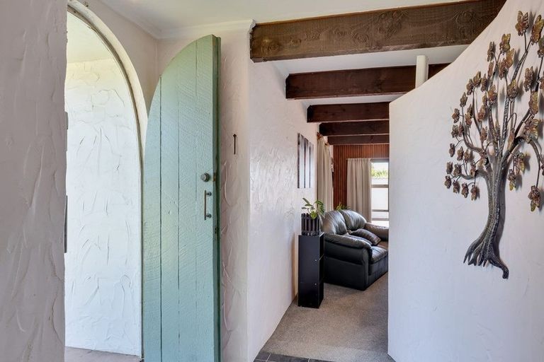 Photo of property in 1 Lantana Avenue, Bell Block, New Plymouth, 4312