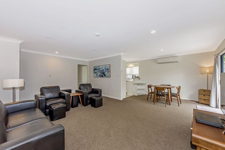 Photo of property in 137 Brightside Road, Stanmore Bay, Whangaparaoa, 0932