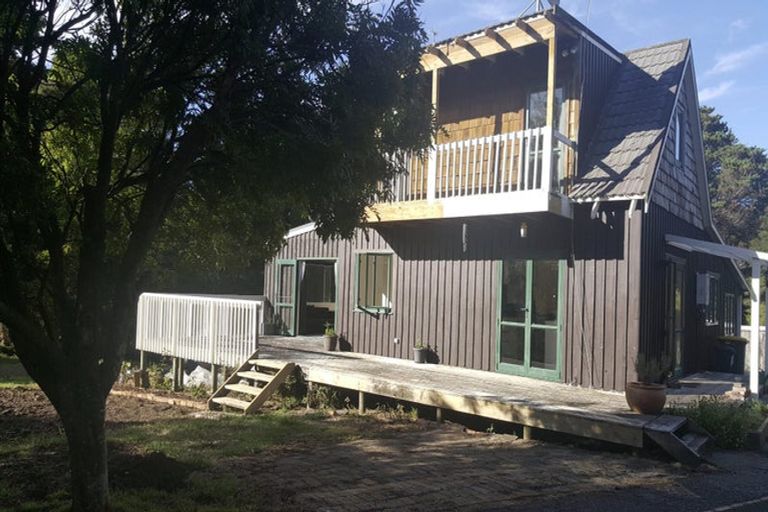 Photo of property in 3185 Kaipara Coast Highway, Glorit, Warkworth, 0984