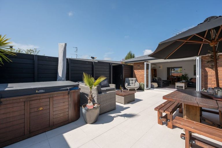 Photo of property in 12 Malthouse Crescent, Brightwater, 7022