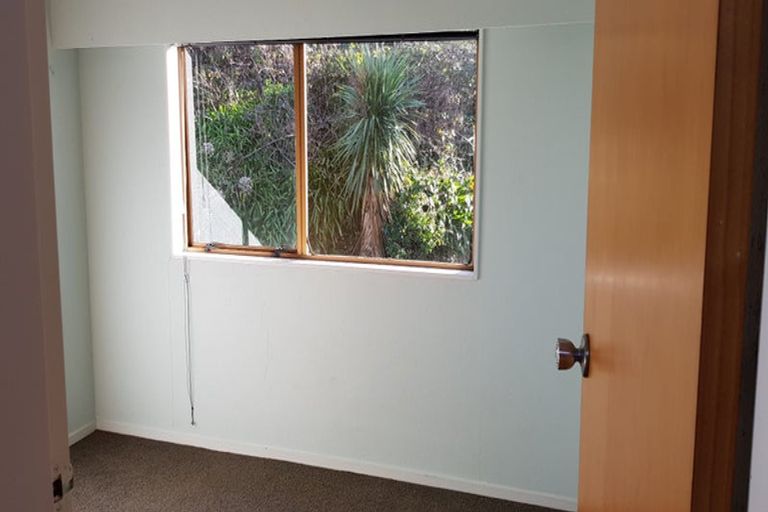 Photo of property in 6a Orissa Crescent, Broadmeadows, Wellington, 6035