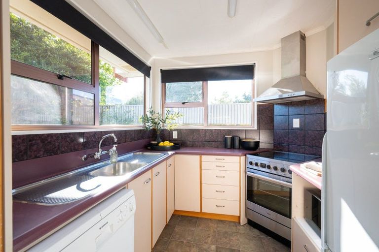 Photo of property in 25 Chester Street, Taradale, Napier, 4112