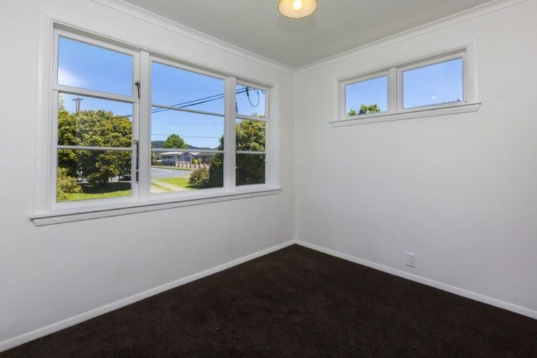 Photo of property in 3 Hudson Avenue, Ebdentown, Upper Hutt, 5018