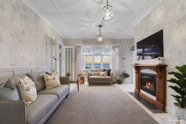 Photo of property in 9 Willow Avenue, Hannahs Bay, Rotorua, 3010