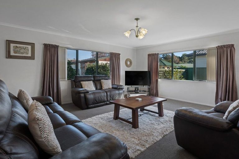 Photo of property in 9 Donegal Place, Katikati, 3129
