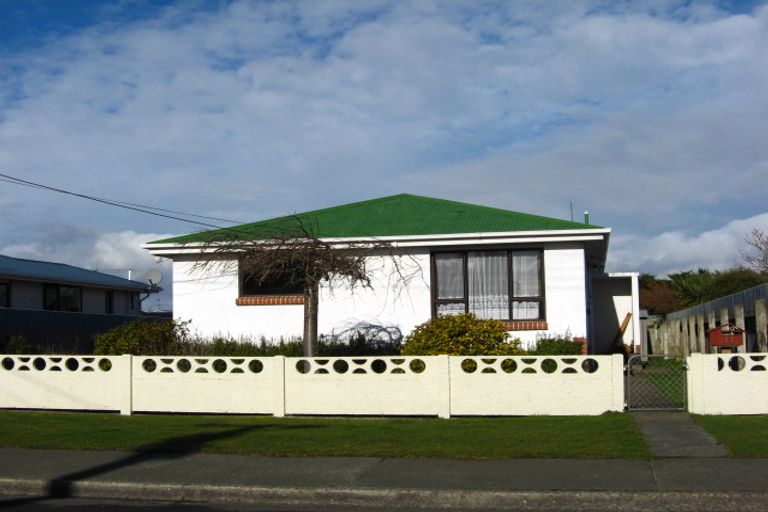 Photo of property in 11 Stephens Street, Waikiwi, Invercargill, 9810