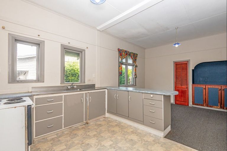 Photo of property in 22 Rongopai Street, Palmerston North, 4414