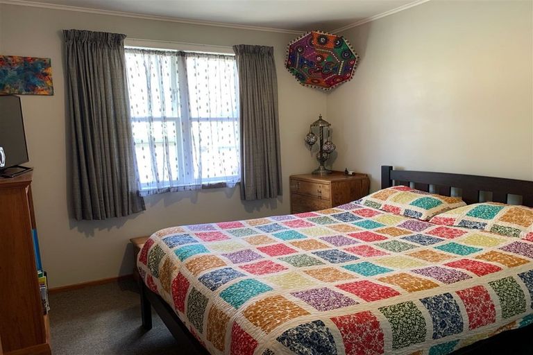 Photo of property in 11 Cameron Road, Te Puke, 3119