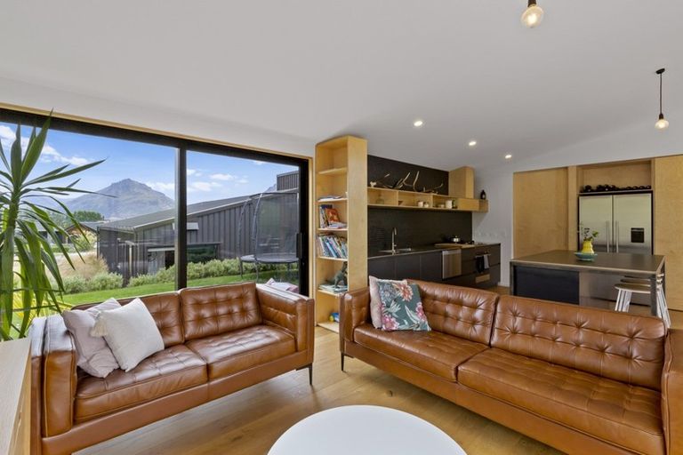 Photo of property in 96 Jacks Point Rise, Jacks Point, Queenstown, 9371