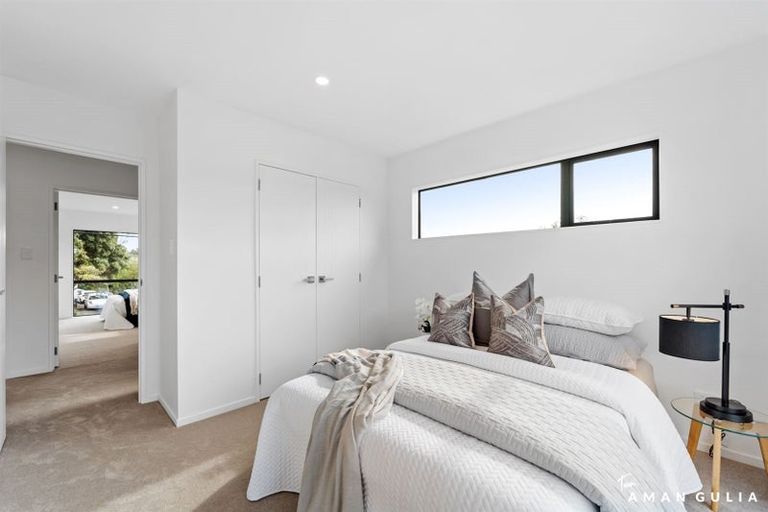 Photo of property in 13a Serjeant Street, Henderson, Auckland, 0612