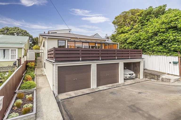 Photo of property in 9 Braithwaite Street, Karori, Wellington, 6012