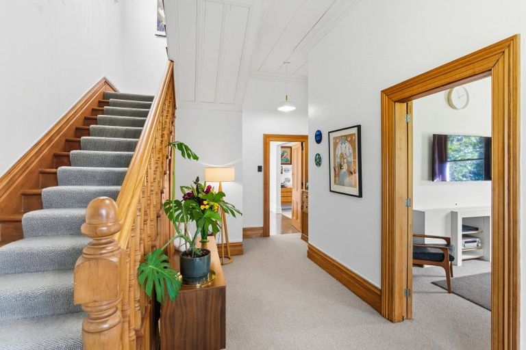 Photo of property in 7 Strathmore Crescent, Roslyn, Dunedin, 9010