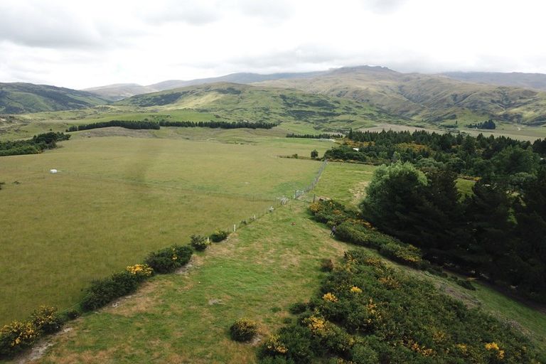 Photo of property in 135 Cambrian Road, Cambrians, Omakau, 9386