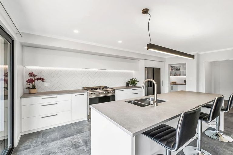 Photo of property in 7 Hawk Close, Rolleston, 7615