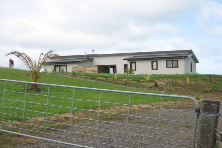 Photo of property in 601 Ponga Road, Opaheke, Papakura, 2584