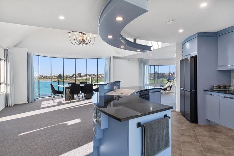 Photo of property in 14 Climie Terrace, Waimataitai, Timaru, 7910