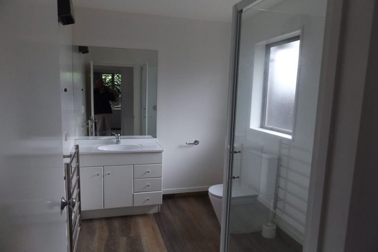 Photo of property in 17b Picton Avenue, Riccarton, Christchurch, 8011