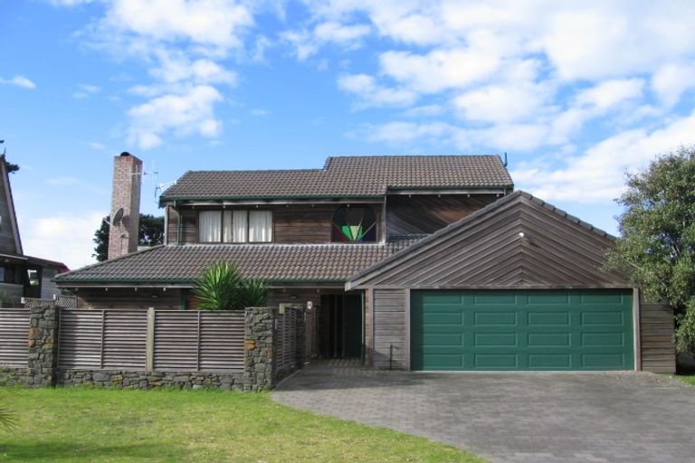Photo of property in 15 Jacksons Claim, Pauanui, Hikuai, 3579