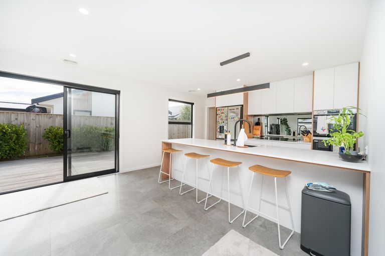 Photo of property in 61 Freedom Drive, Kelvin Grove, Palmerston North, 4414
