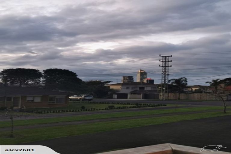 Photo of property in 2/41 Francis Street, Hauraki, Auckland, 0622