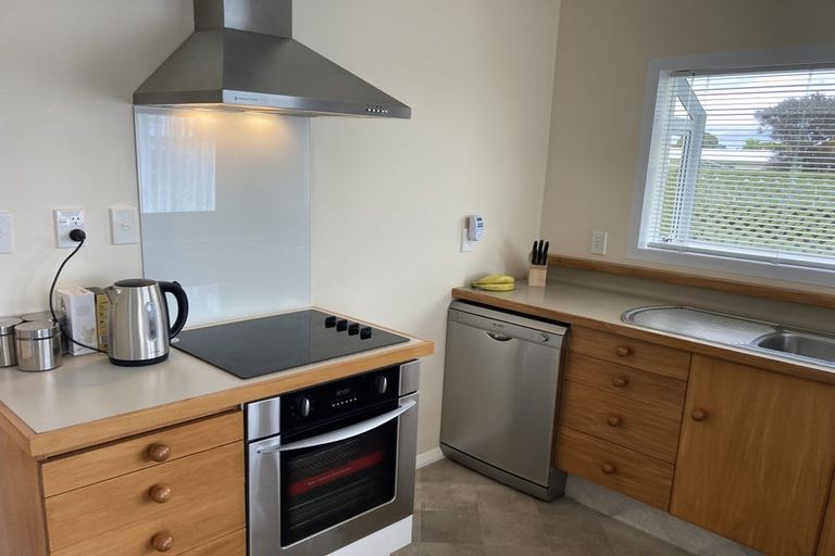 Photo of property in 31 Henley Crescent, Pirimai, Napier, 4112